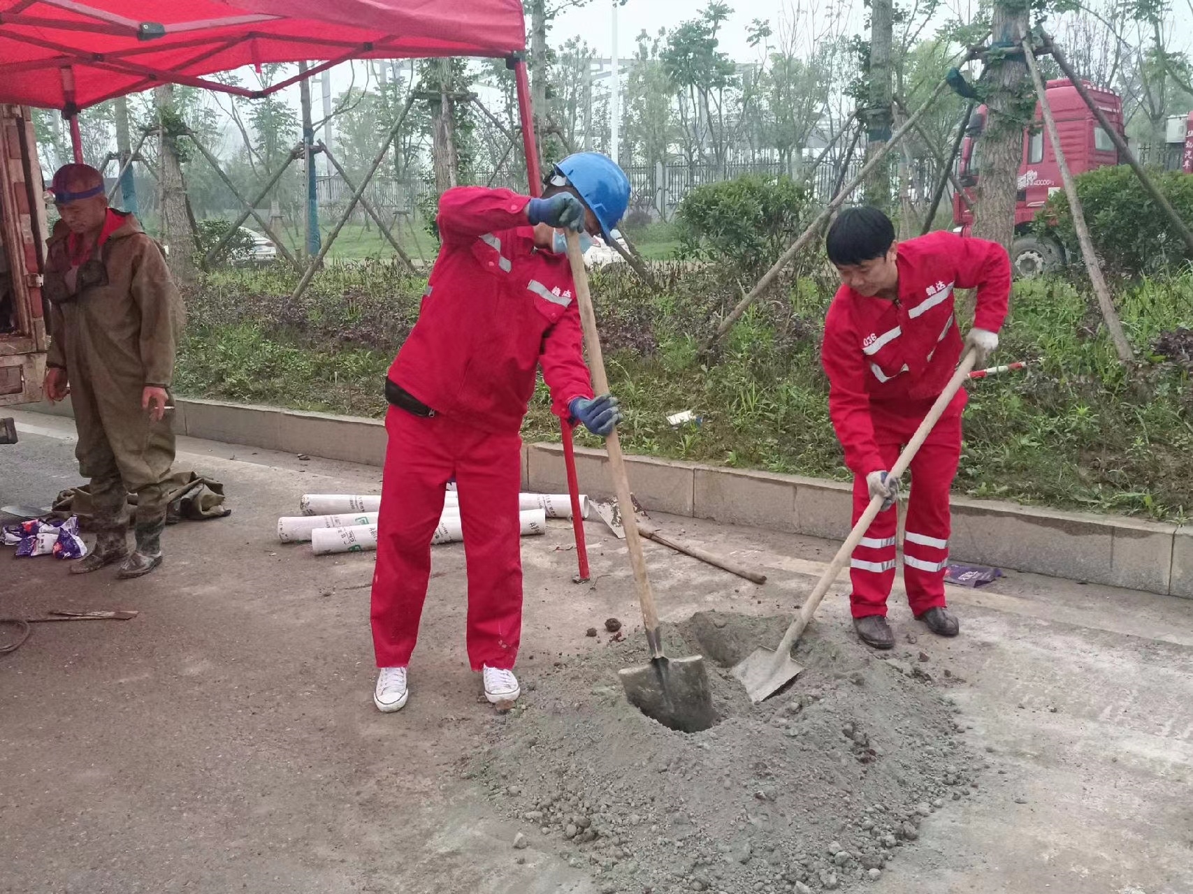 凤翔管道疏通哪家好】及时进行市政管道清淤